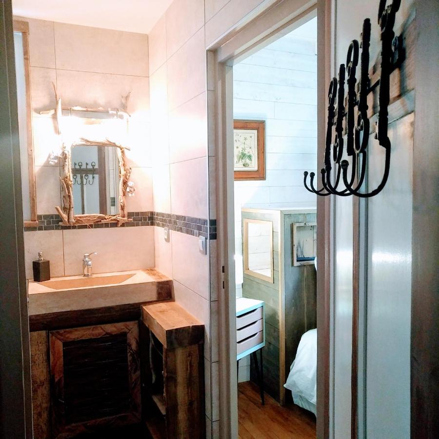 Domaine De La Clef Des Champs Bed & Breakfast Limeray Exterior photo
